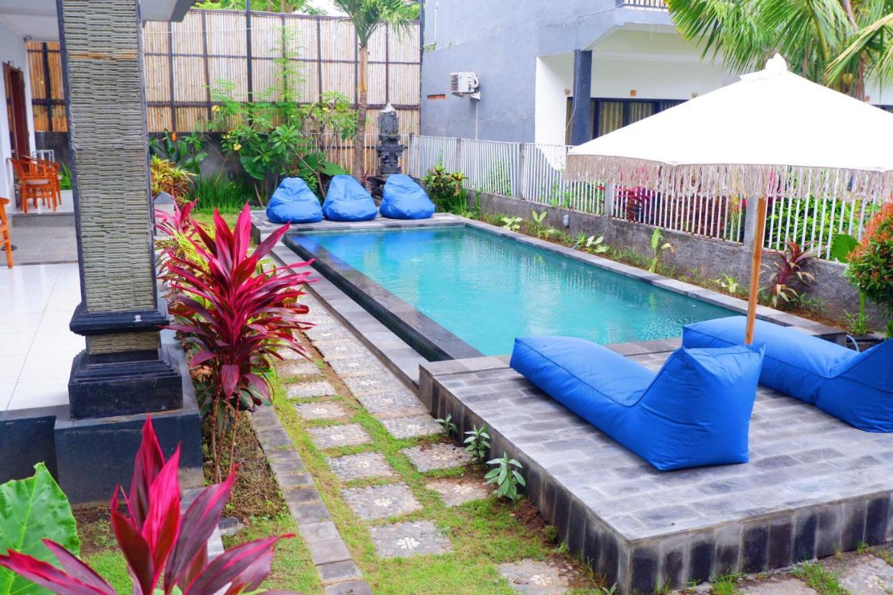 D'Canggu Homestay Buitenkant foto