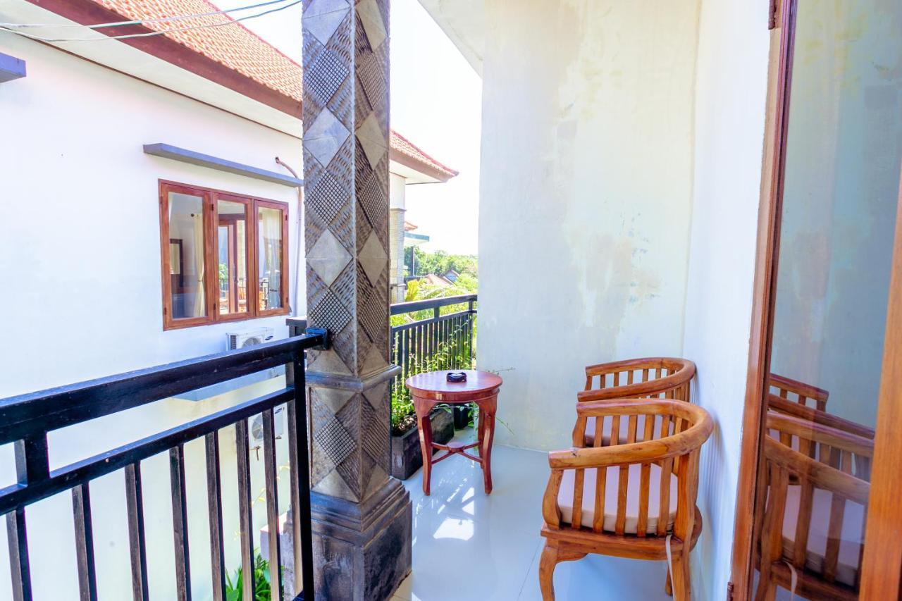 D'Canggu Homestay Buitenkant foto